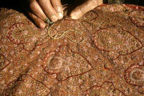 Sozni Work Kashmir Shawls