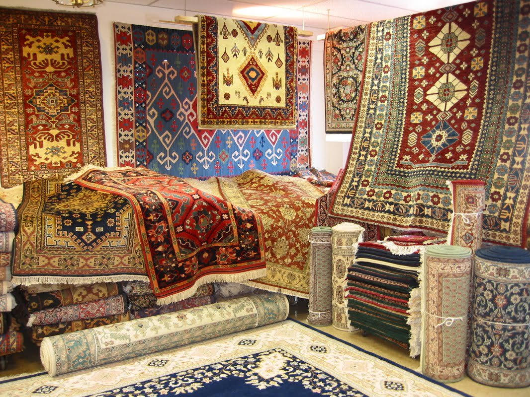 kashmiri carpets for living room