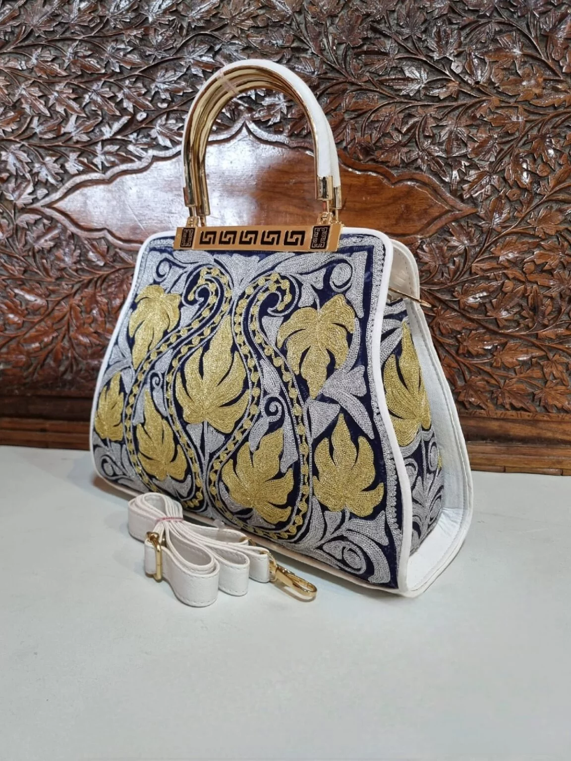 Kashmiri Aari Embroidery Designer Handmade Handbags 5 Kashmir Wholesale Bazar