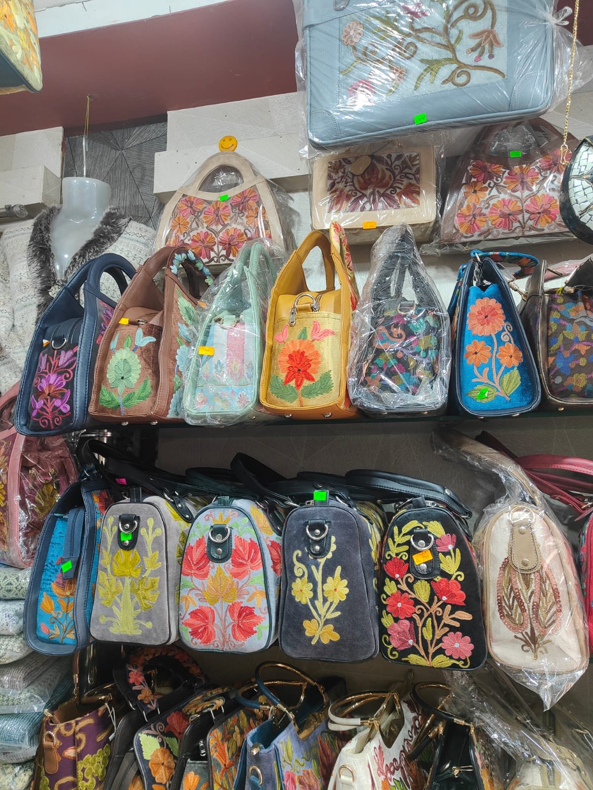 Buy TEAL BY CHUMBAK Women Printed Canvas Sling Bag - Handbags for Women  22100212 | Myntra