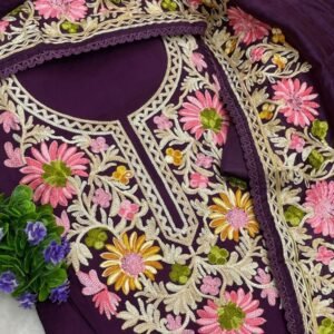 Elegant 3-Piece Kashmiri Ari Work Suit #3