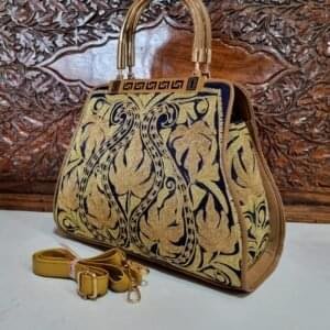 Ari Work Sling Bag Design 32