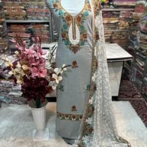 Elegant Kashmiri AriWork 3-Piece Unstitched Suit  #7